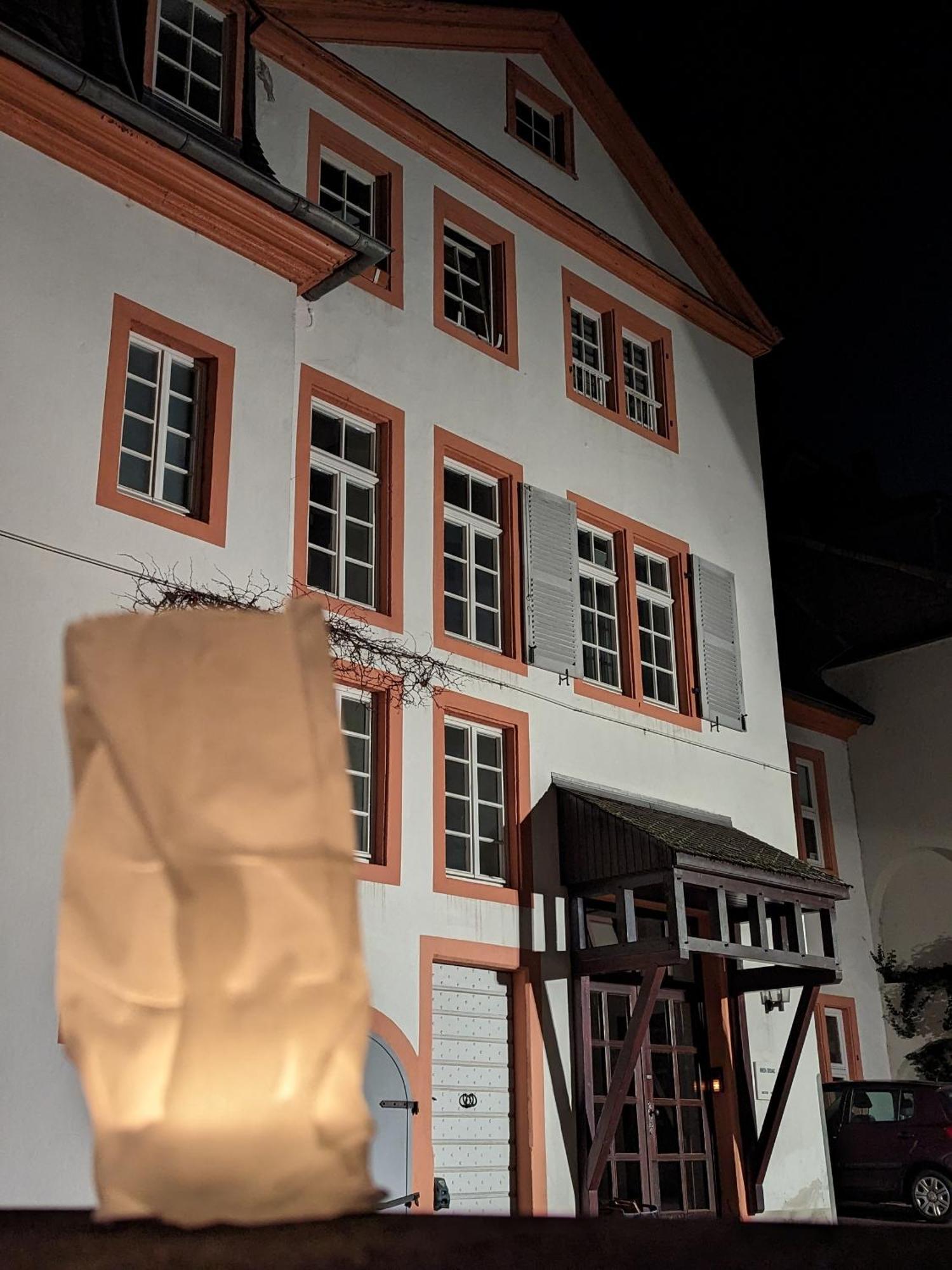 Apartment Iii Rhein Charme Gemuetlichkeit, Style & Geschichte Bei Katrin Und Familie Iii Koblenz (Rhineland-Palatinate)